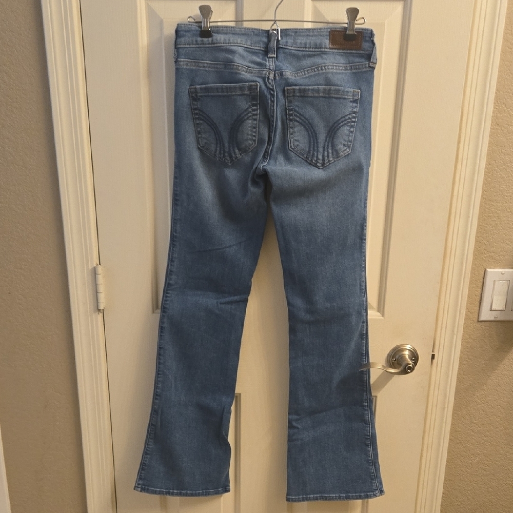 Hollister Low-Rise Boot Women's Blue Jeans Sz 2R - Picture 3 of 4